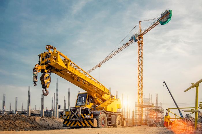 Matching Crane Types to Different Lifting Challenges