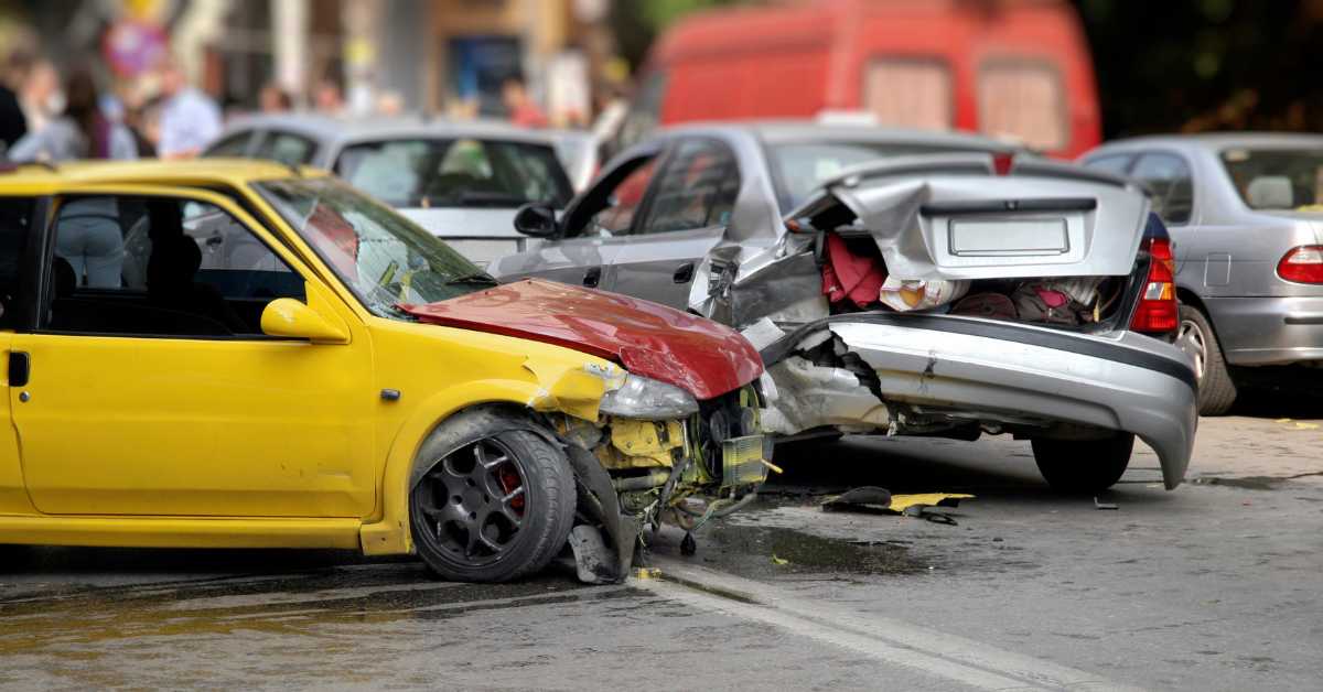 Who Is at Fault in a Multi-Vehicle Pileup and How Liability Works